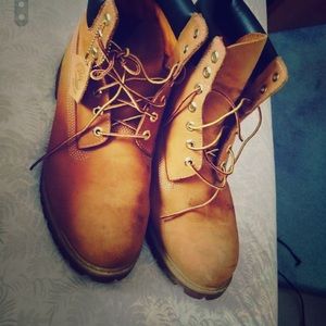 Men’s size 12 Timberland Boots